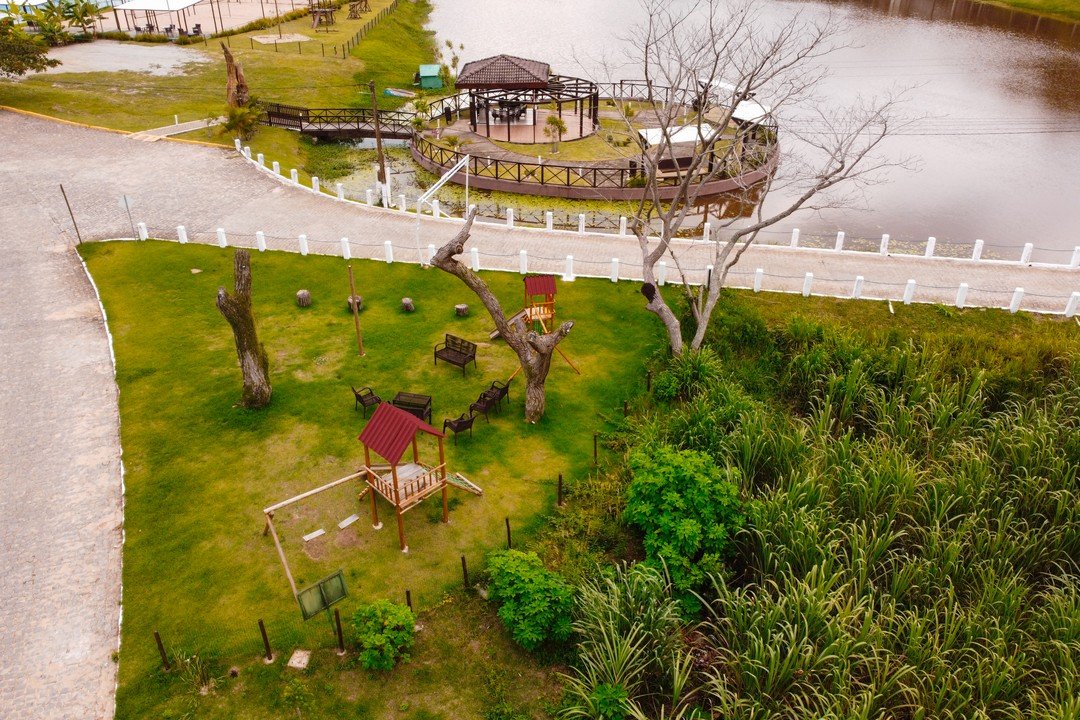 Foto Praças e Playground